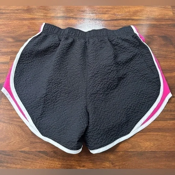 Nike Tempo Icon Clash Women's Running Shorts medium NWT